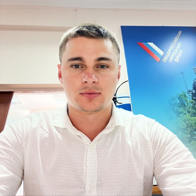 Депутат Олег Павлов