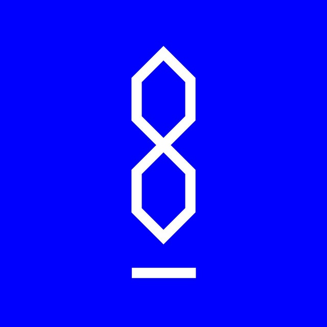 8STORE
