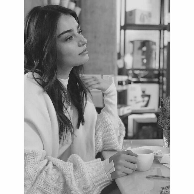 Lesbian tahqirlash porno video