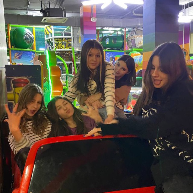 марин манро?