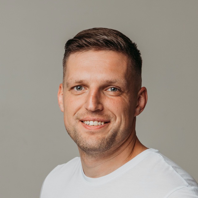 Павел Багрянцев / Богатый Паша, бедный Паша