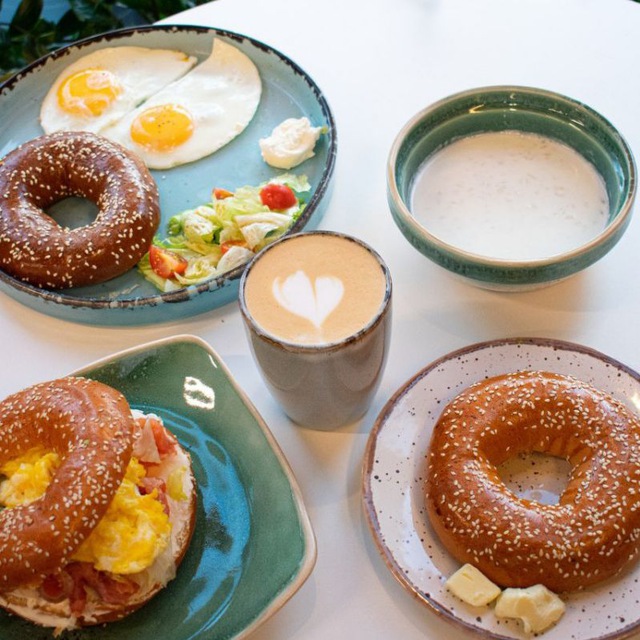 Bagel1st. Бейглы и Кофе
