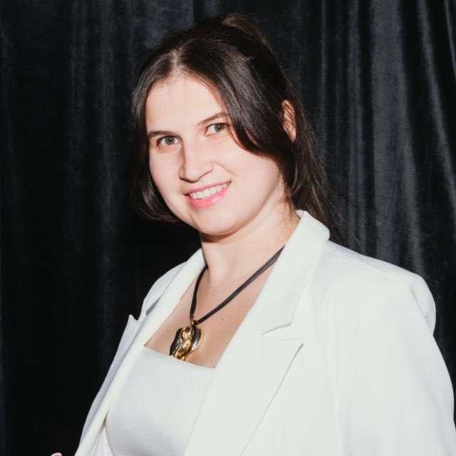 Ловчикова про продажи через контент