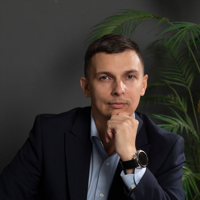 Александр Денежкин