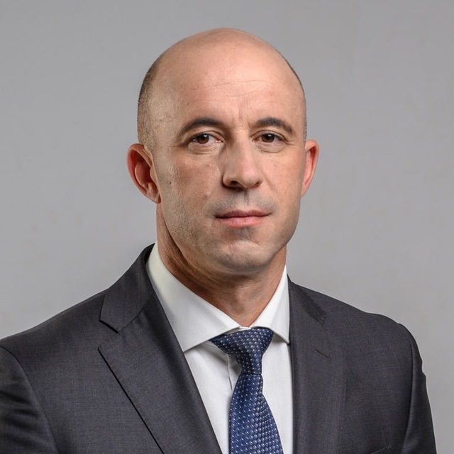 Александр Тугарев Официально