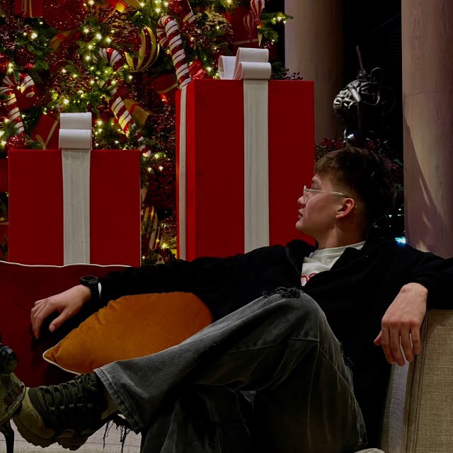 Продакшн Макарчика ?